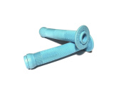 billy_light_blue