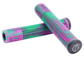 triad-oath-bermuda-gripy-grips-griffe-raczki-hulajnogi-wyczynowej-bmx-stunt-scooter-green-pink-marble-1